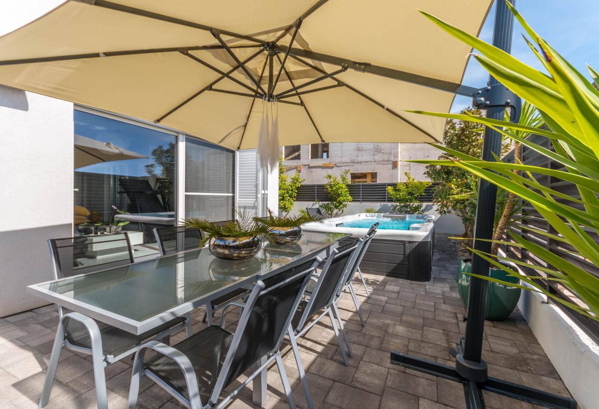 House With Pool Ledenko Apartamento Biograd Na Moru Exterior foto