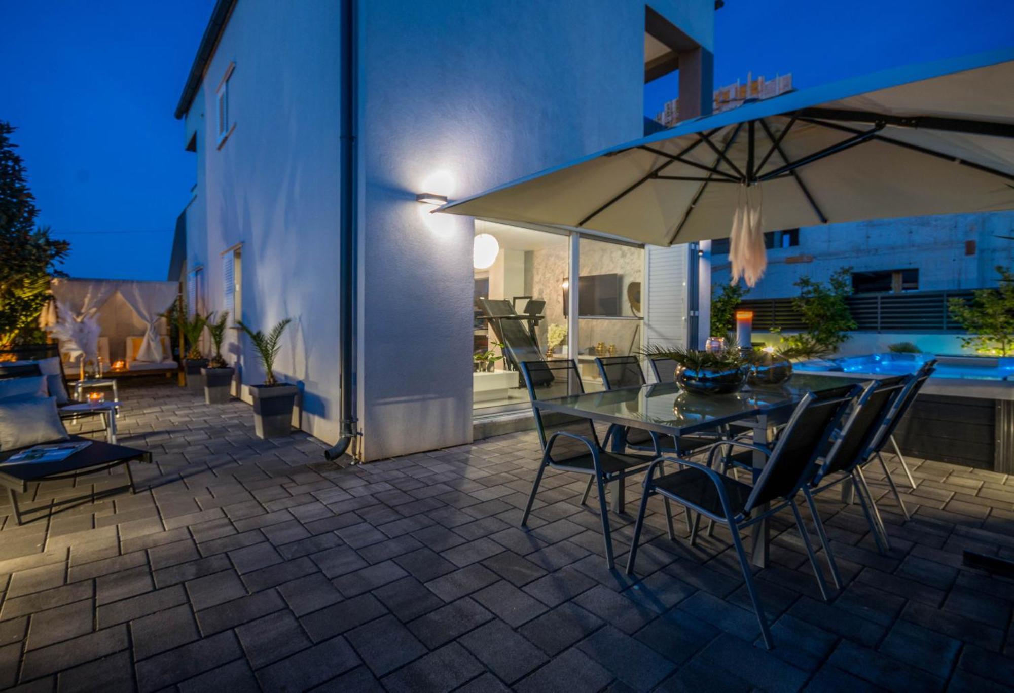 House With Pool Ledenko Apartamento Biograd Na Moru Exterior foto