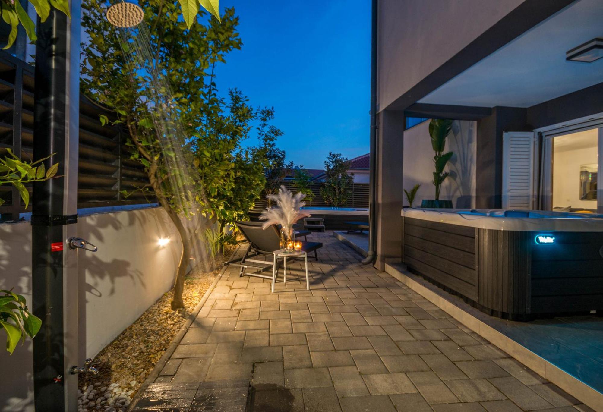 House With Pool Ledenko Apartamento Biograd Na Moru Exterior foto